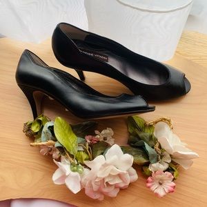 New!✨Adrienne Vittadini Black Leather Cupid Heels